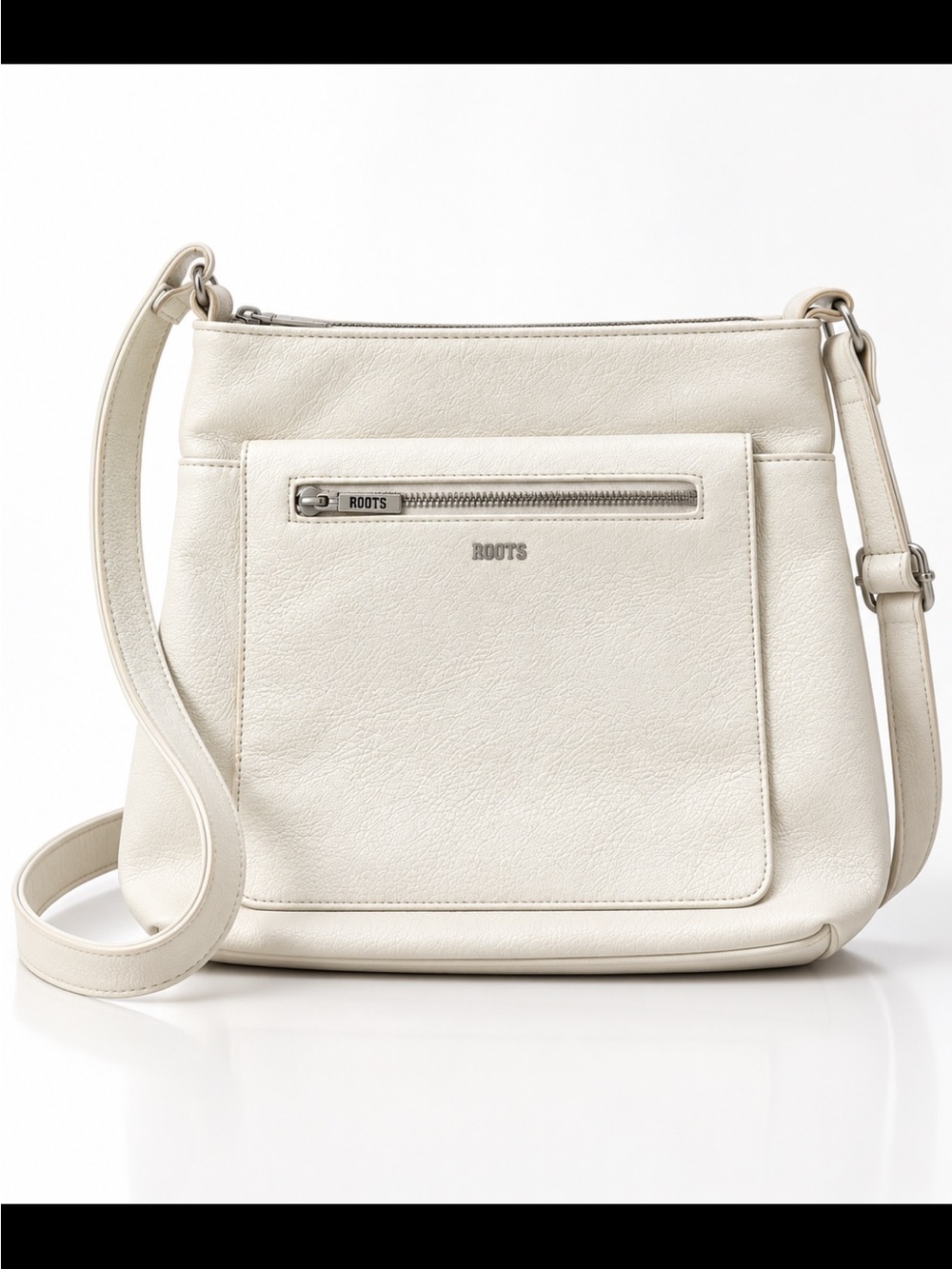 ROOTS, the white leather crossbody bag!